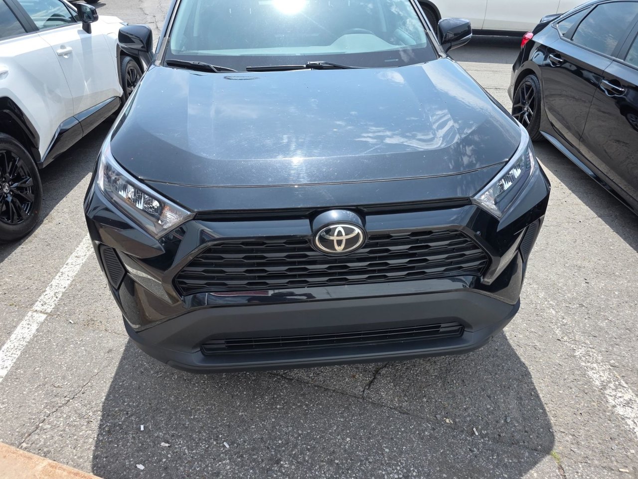 2021 Toyota RAV4 LE FWD