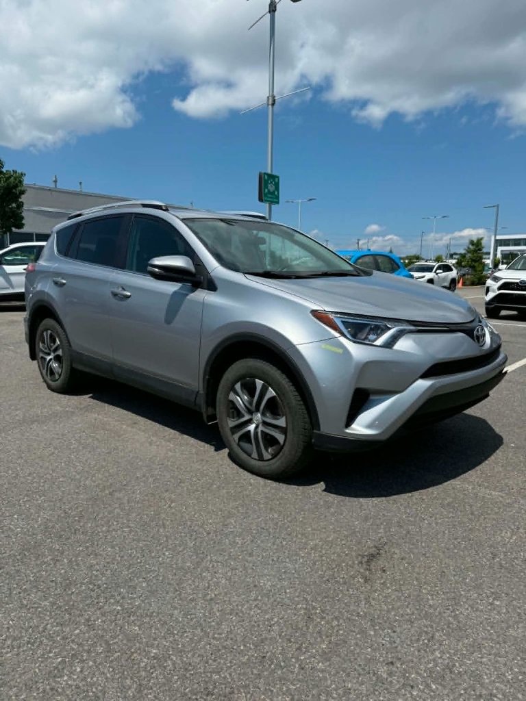 2016 Toyota RAV4 LE