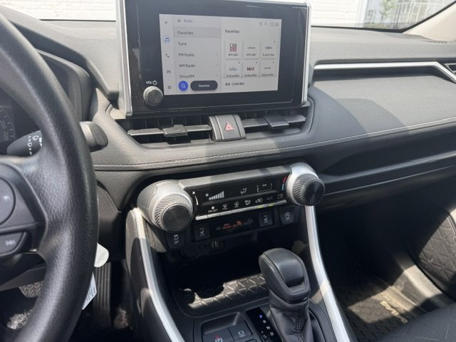 2024 Toyota RAV4 LE AWD