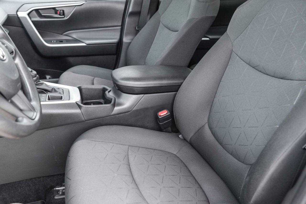 2024 Toyota RAV4 LE AWD
