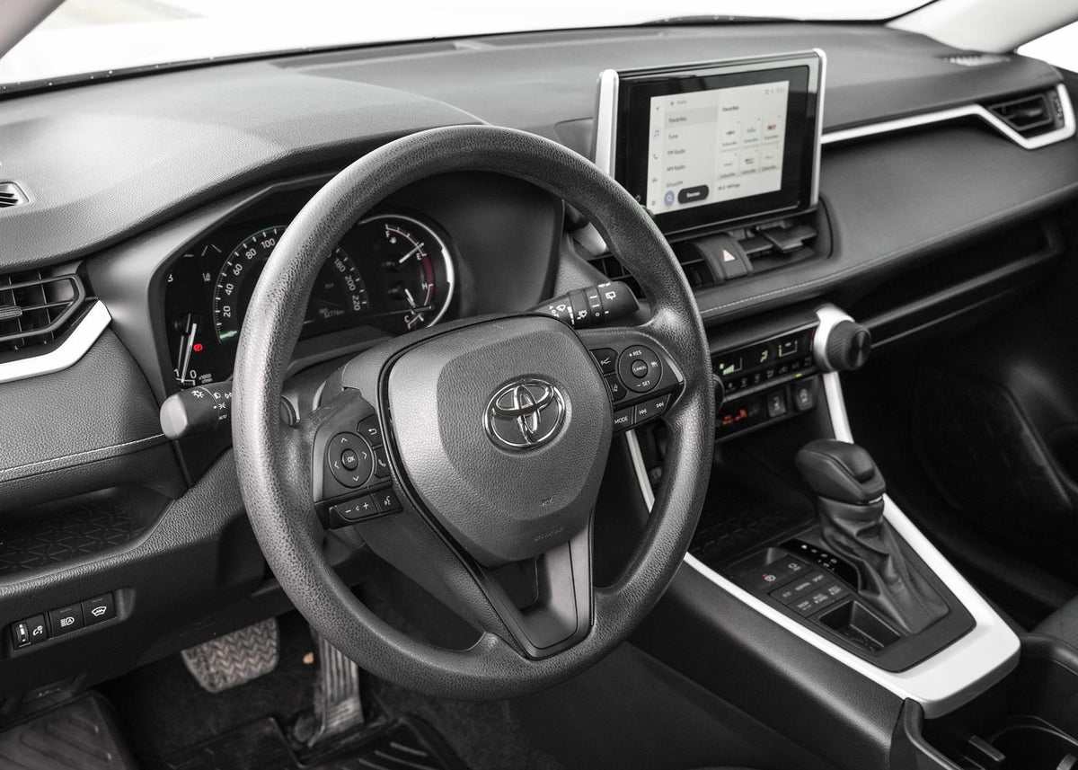 2024 Toyota RAV4 LE AWD