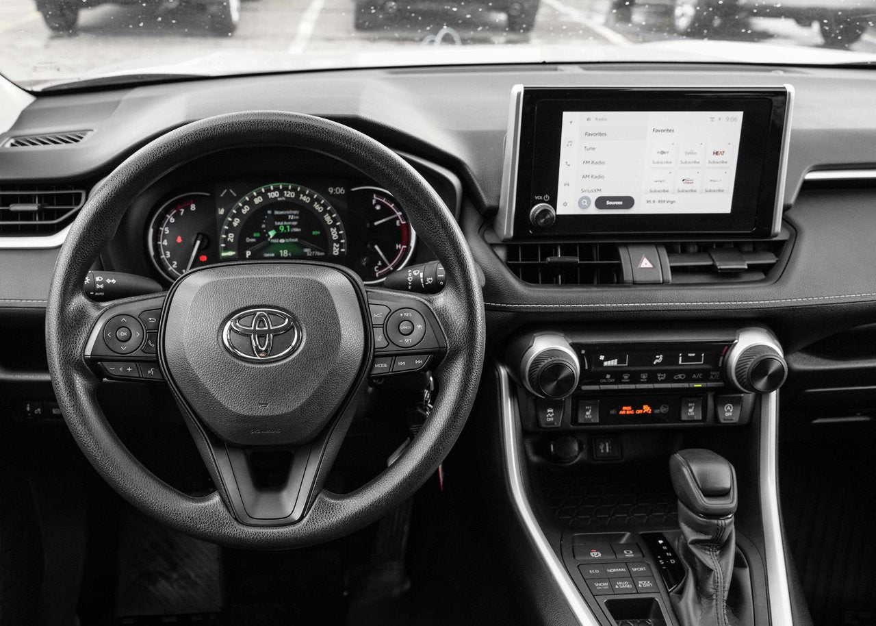 2024 Toyota RAV4 LE AWD