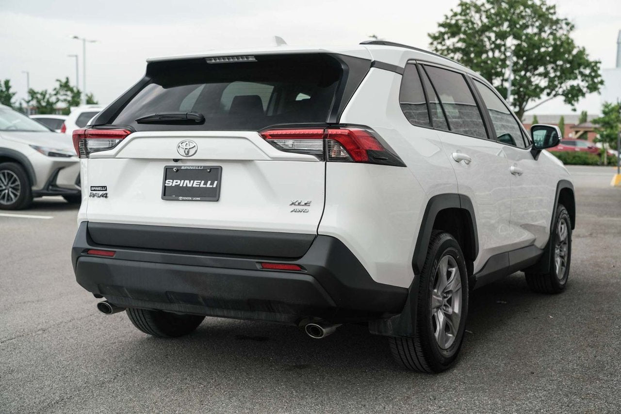 2025 Toyota RAV4 XLE
