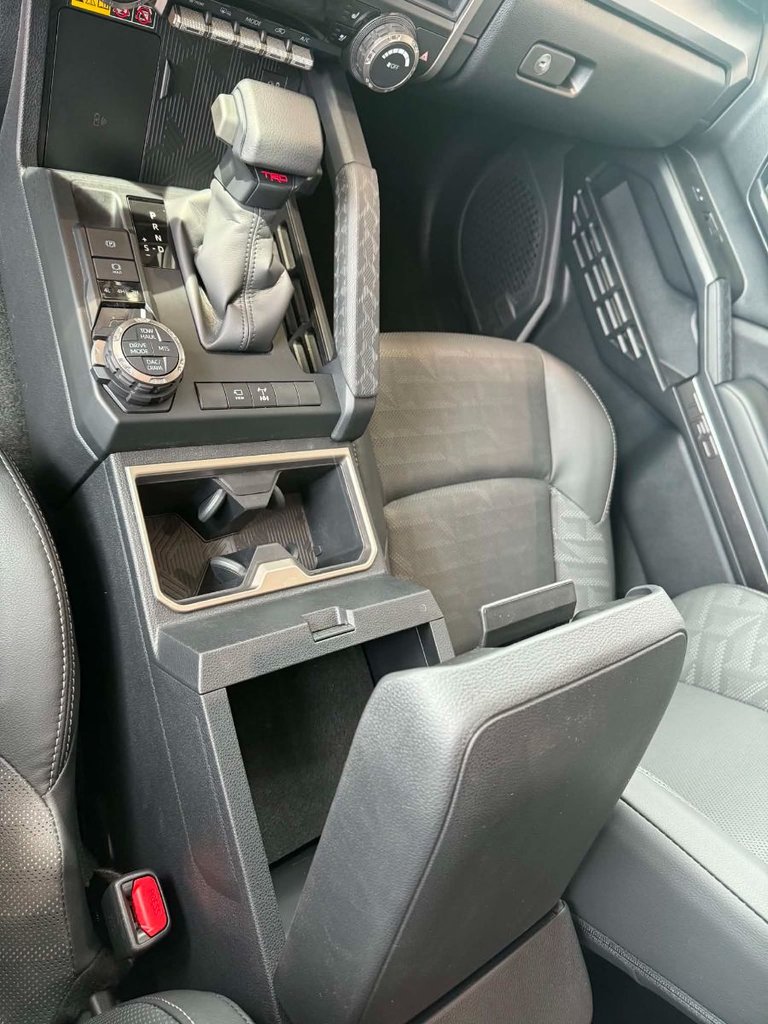 2025 Toyota 4Runner TRD OFF ROAD HYBRID