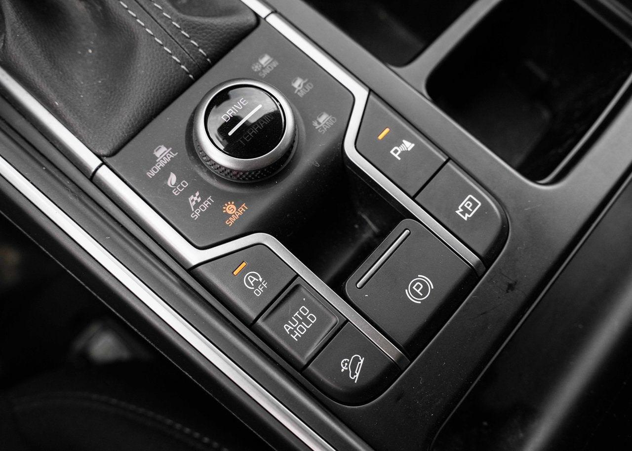 2025 Kia Sorento LX