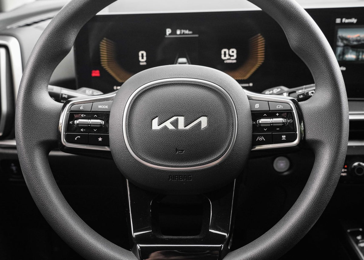 2025 Kia Sorento LX