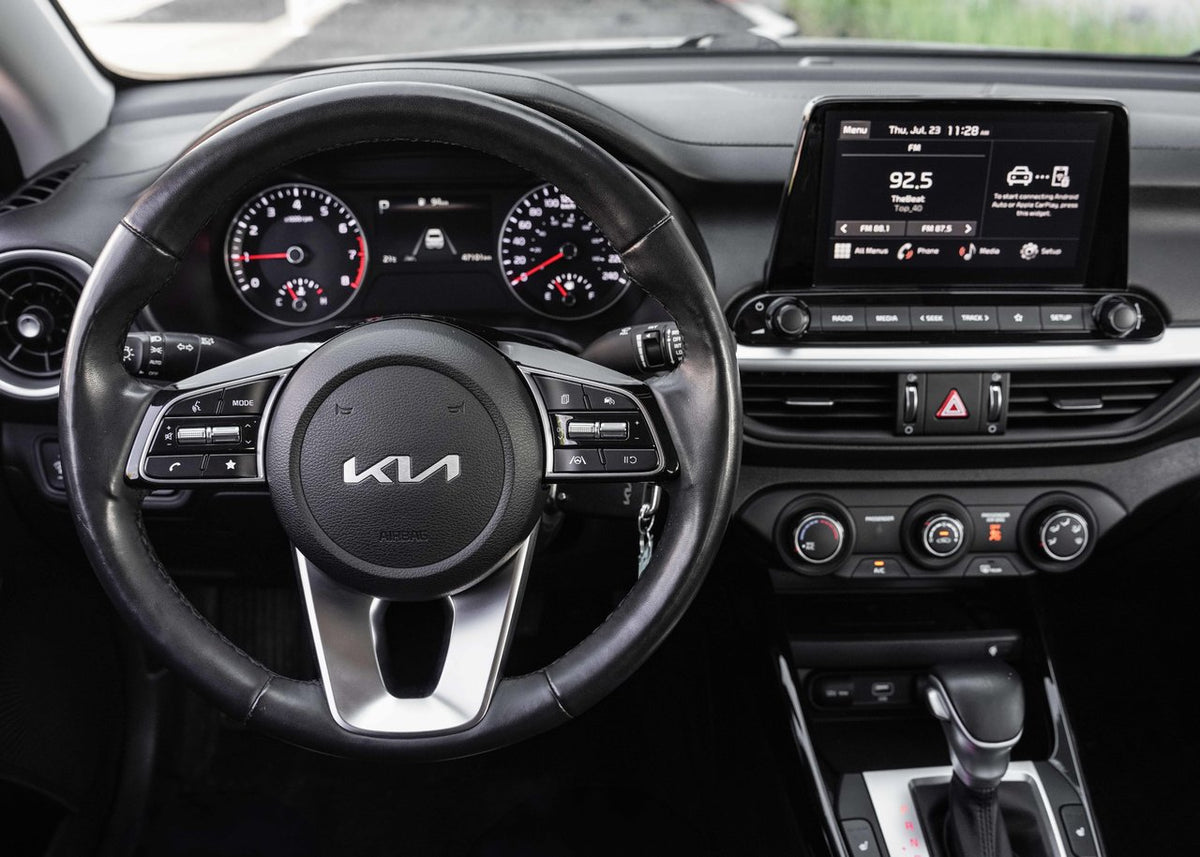 2023 Kia Forte EX