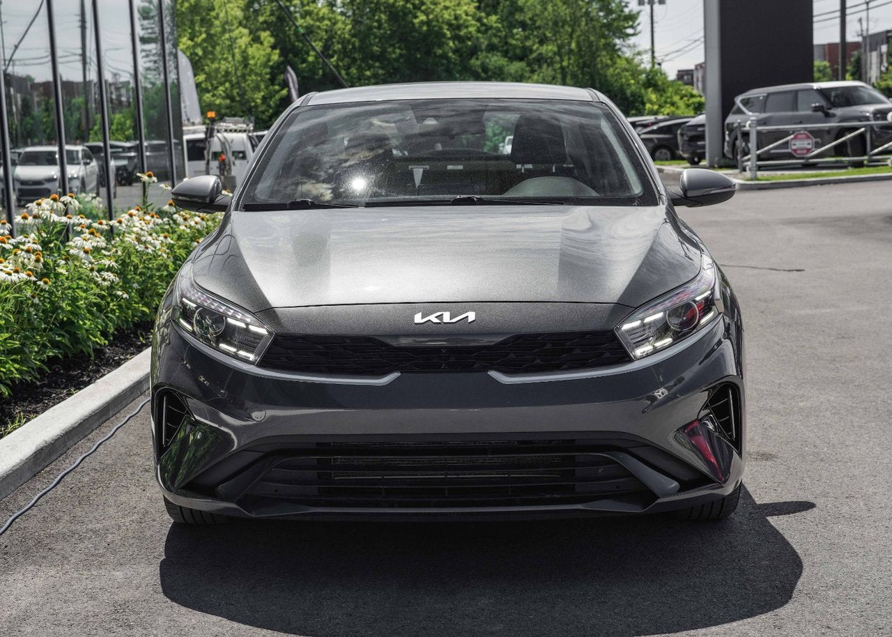 2023 Kia Forte EX