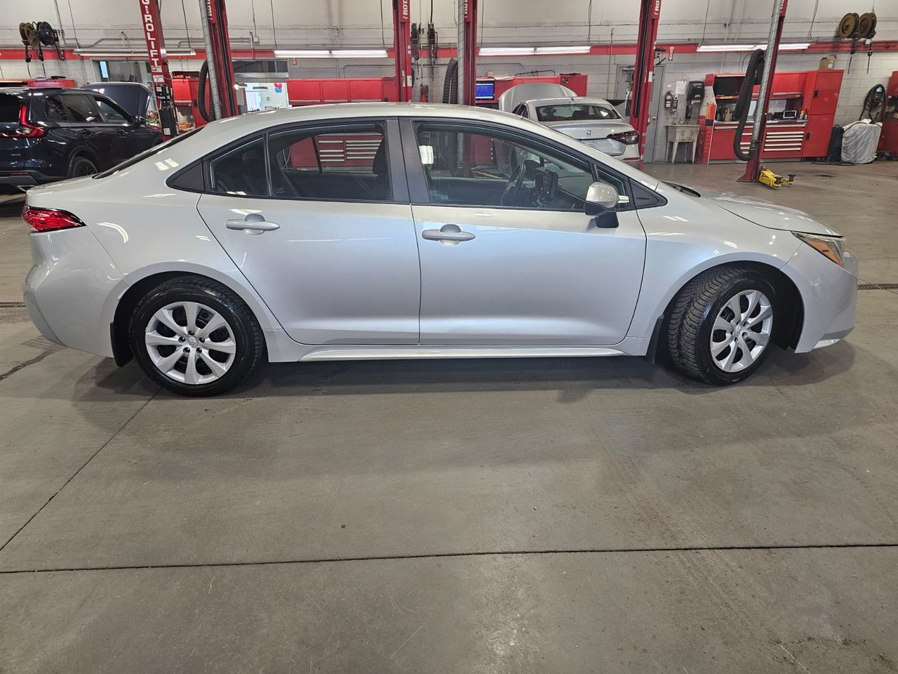 2022 Toyota Corolla LE; CAMERA ANGLES MORT SIEGE CHAUFFANT*BAS/LOW KM*