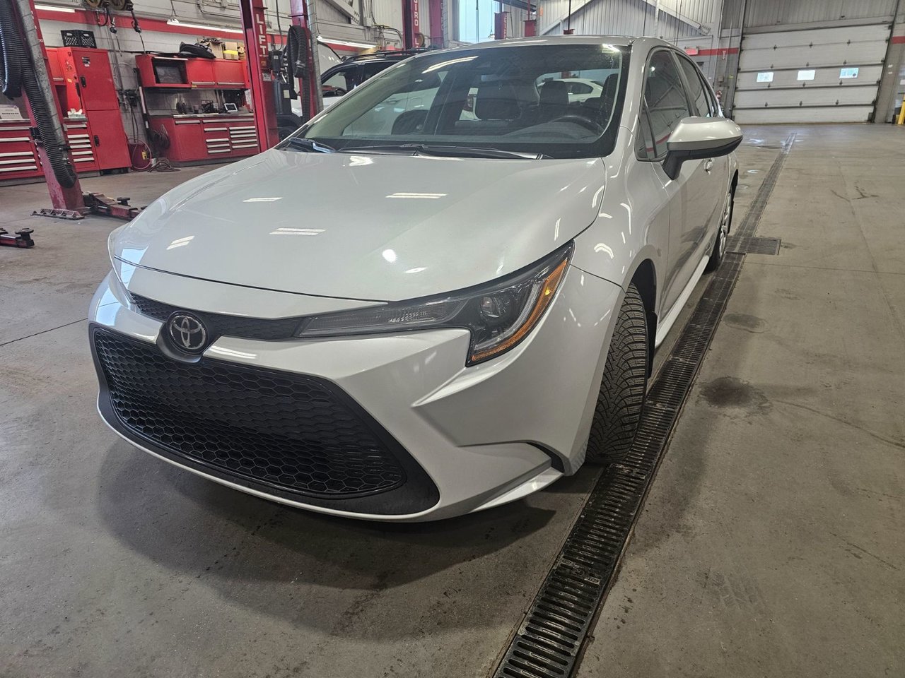 2022 Toyota Corolla LE; CAMERA ANGLES MORT SIEGE CHAUFFANT*BAS/LOW KM*