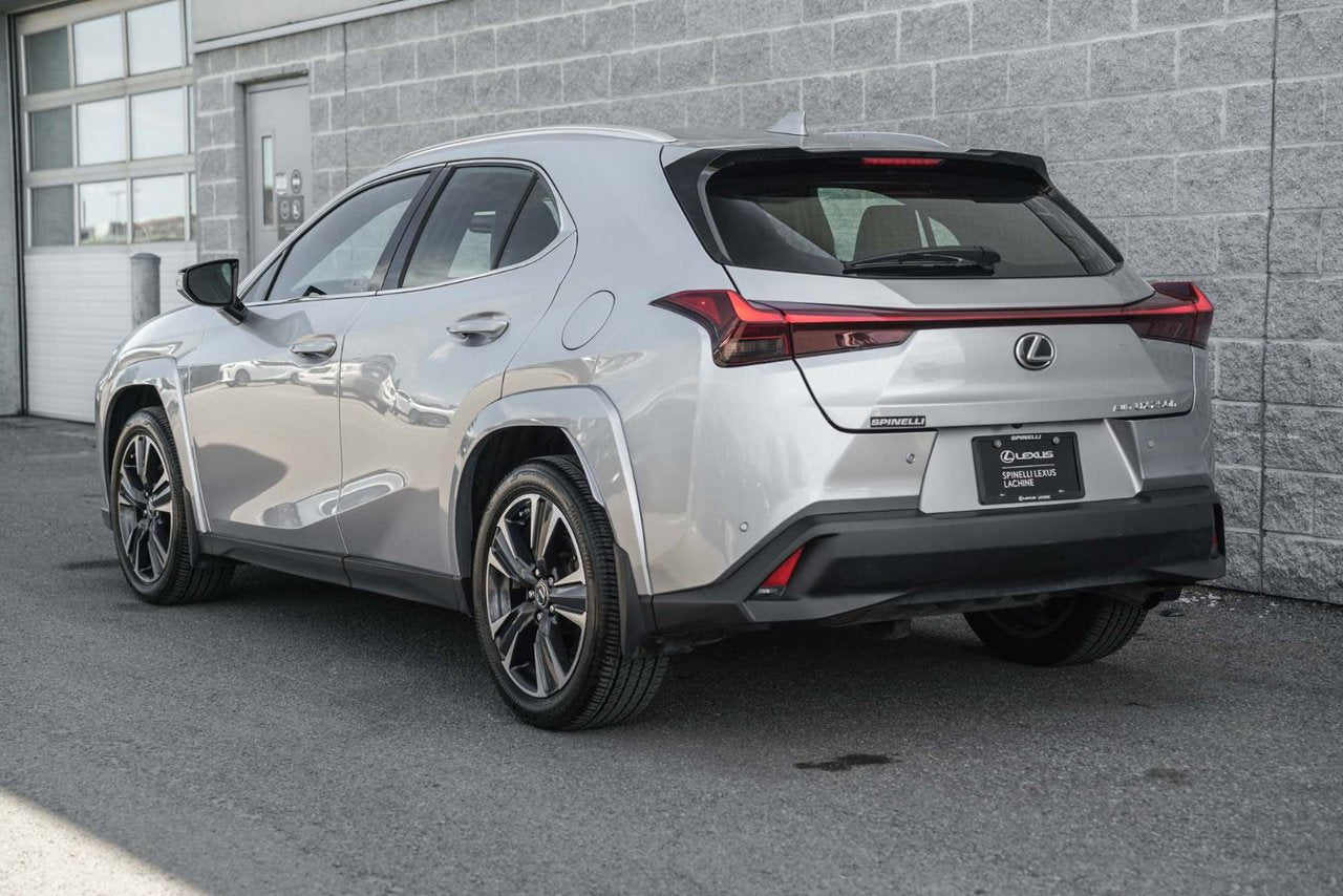 2024 Lexus UX 250h LUXURY AWD BAS KM CUIR TOIT NAVI HUD