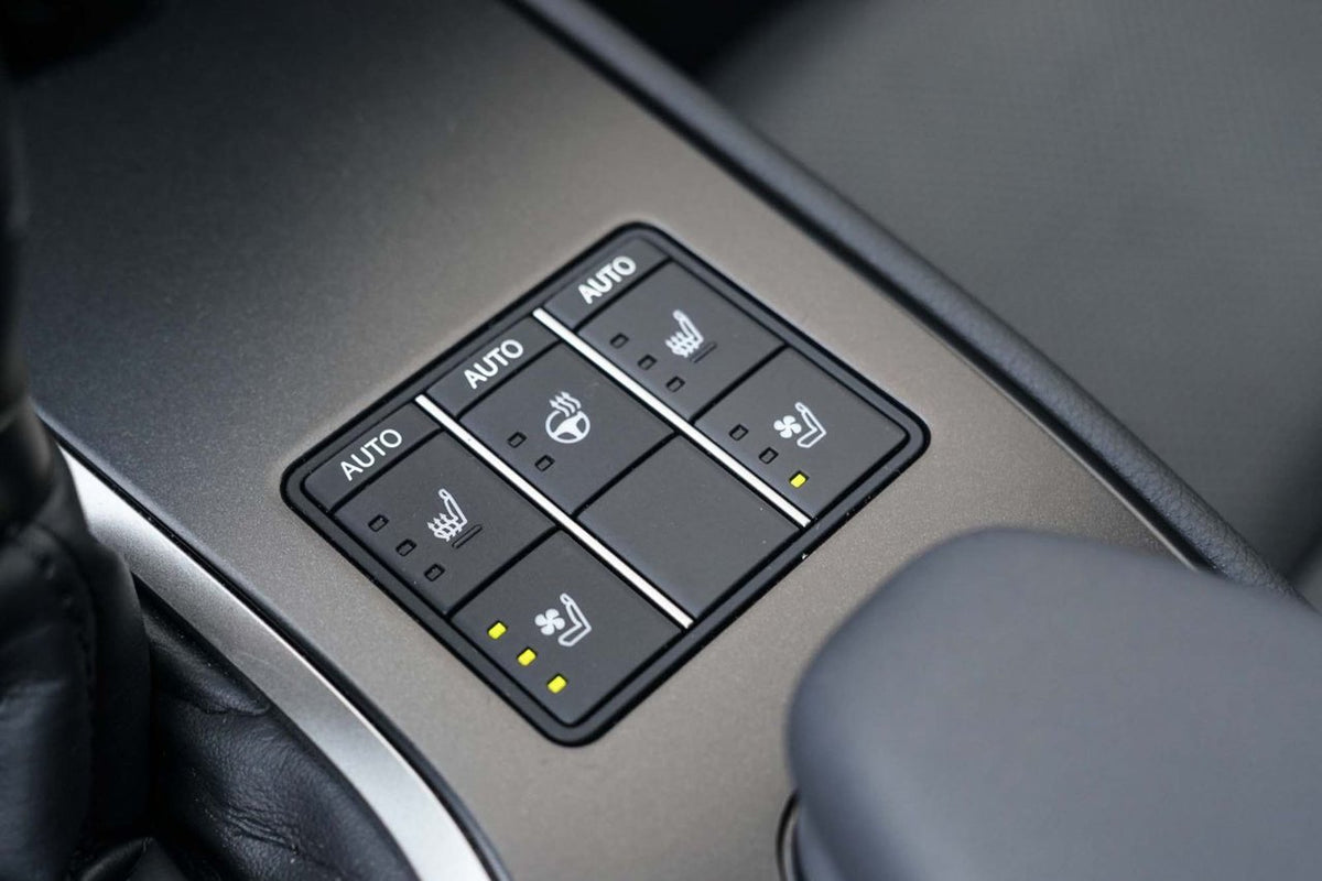 2024 Lexus UX 250h LUXURY AWD BAS KM CUIR TOIT NAVI HUD