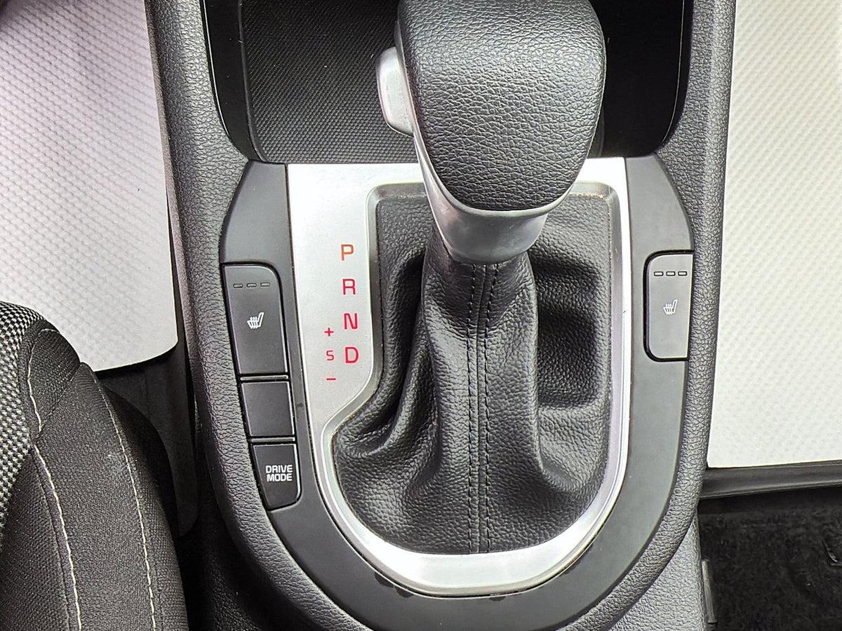 2023 Kia Forte LX