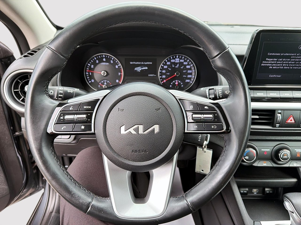 2023 Kia Forte LX