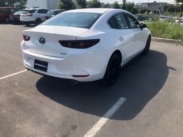 2022 Mazda Mazda3 GS