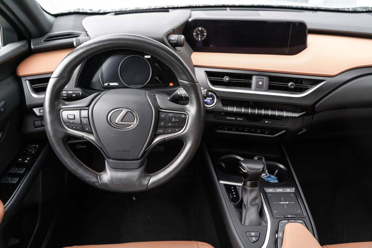 2022 Lexus UX 250h LUXURY BAS KM CUIR NAVI CARPLAY