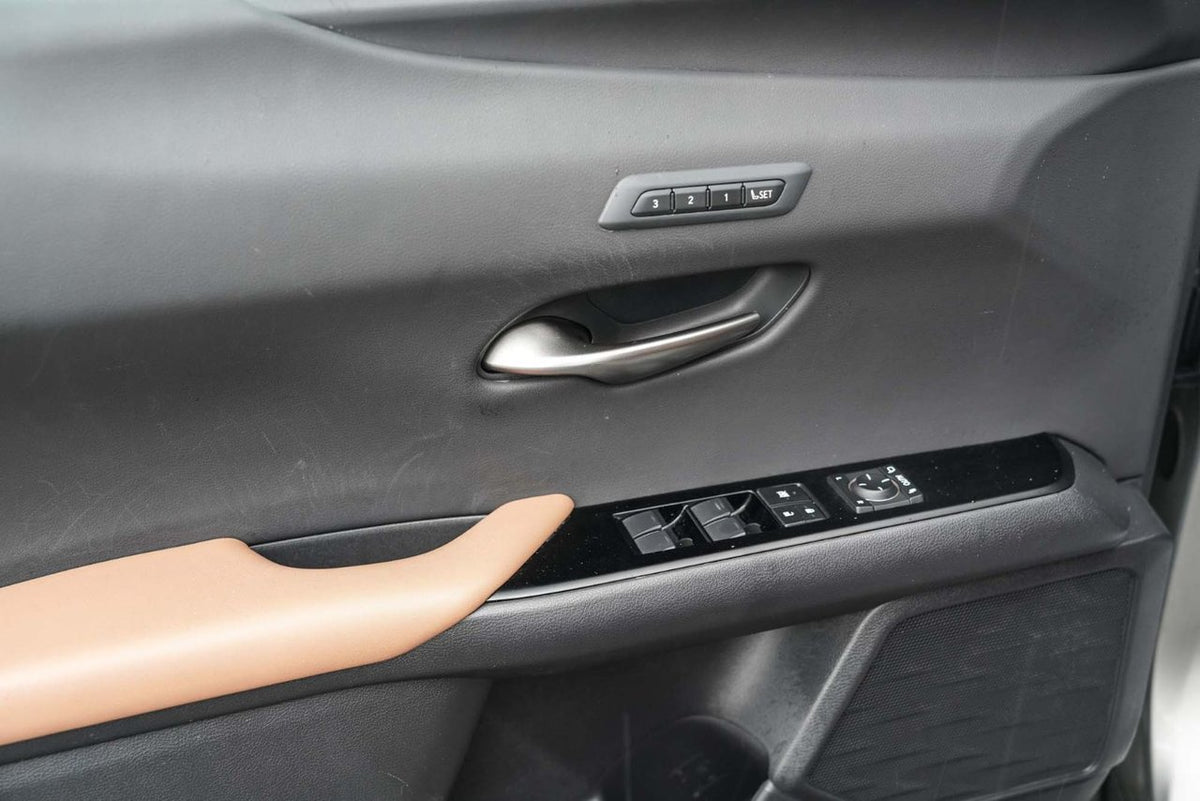 2022 Lexus UX 250h LUXURY BAS KM CUIR NAVI CARPLAY