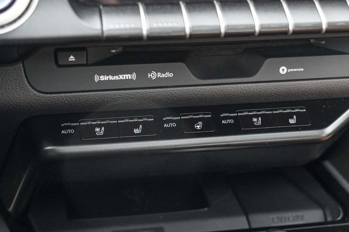 2022 Lexus UX 250h LUXURY BAS KM CUIR NAVI CARPLAY