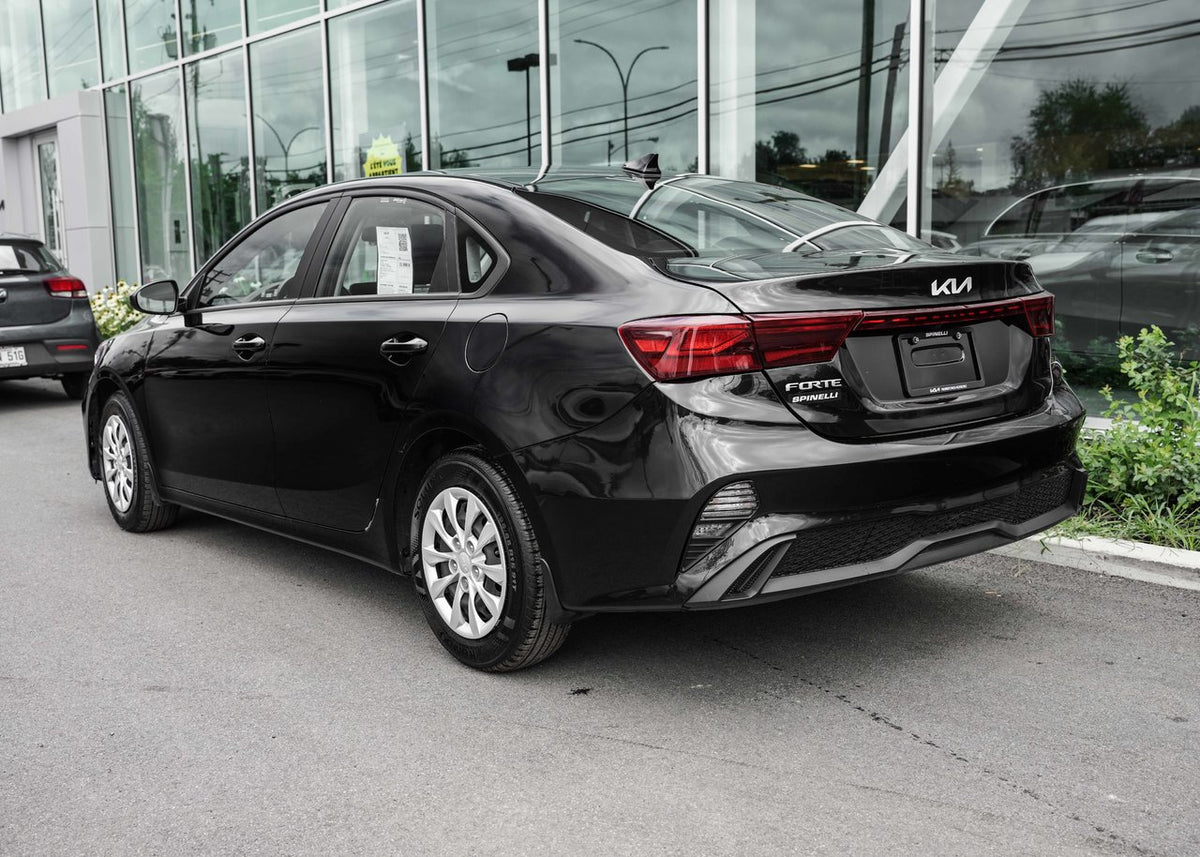 2023 Kia Forte LX