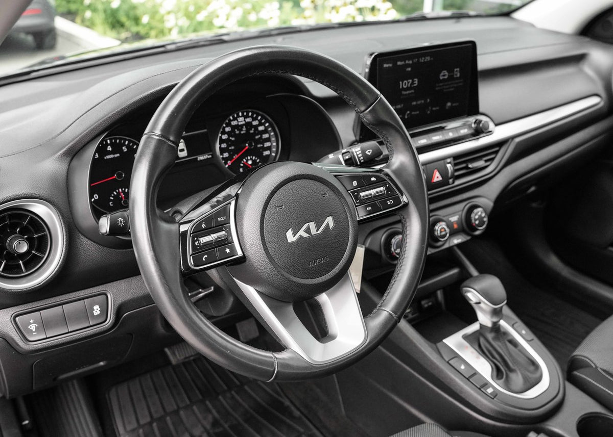 2023 Kia Forte LX