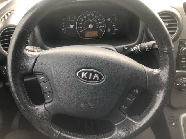 2010 Kia Rondo EX