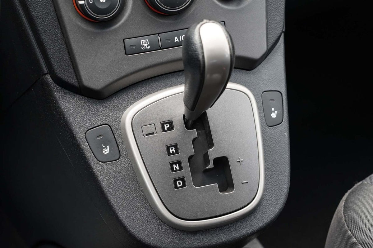 2010 Kia Rondo EX