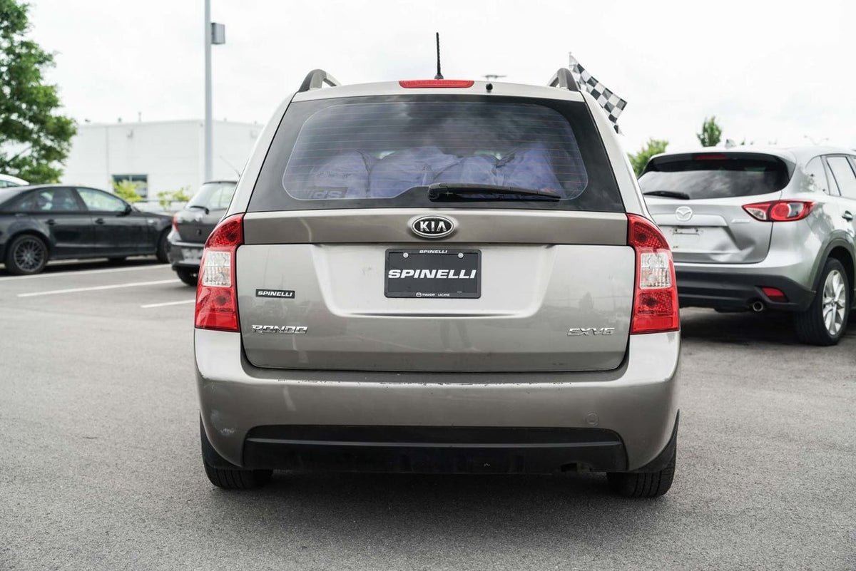 2010 Kia Rondo EX