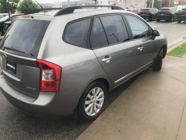 2010 Kia Rondo EX