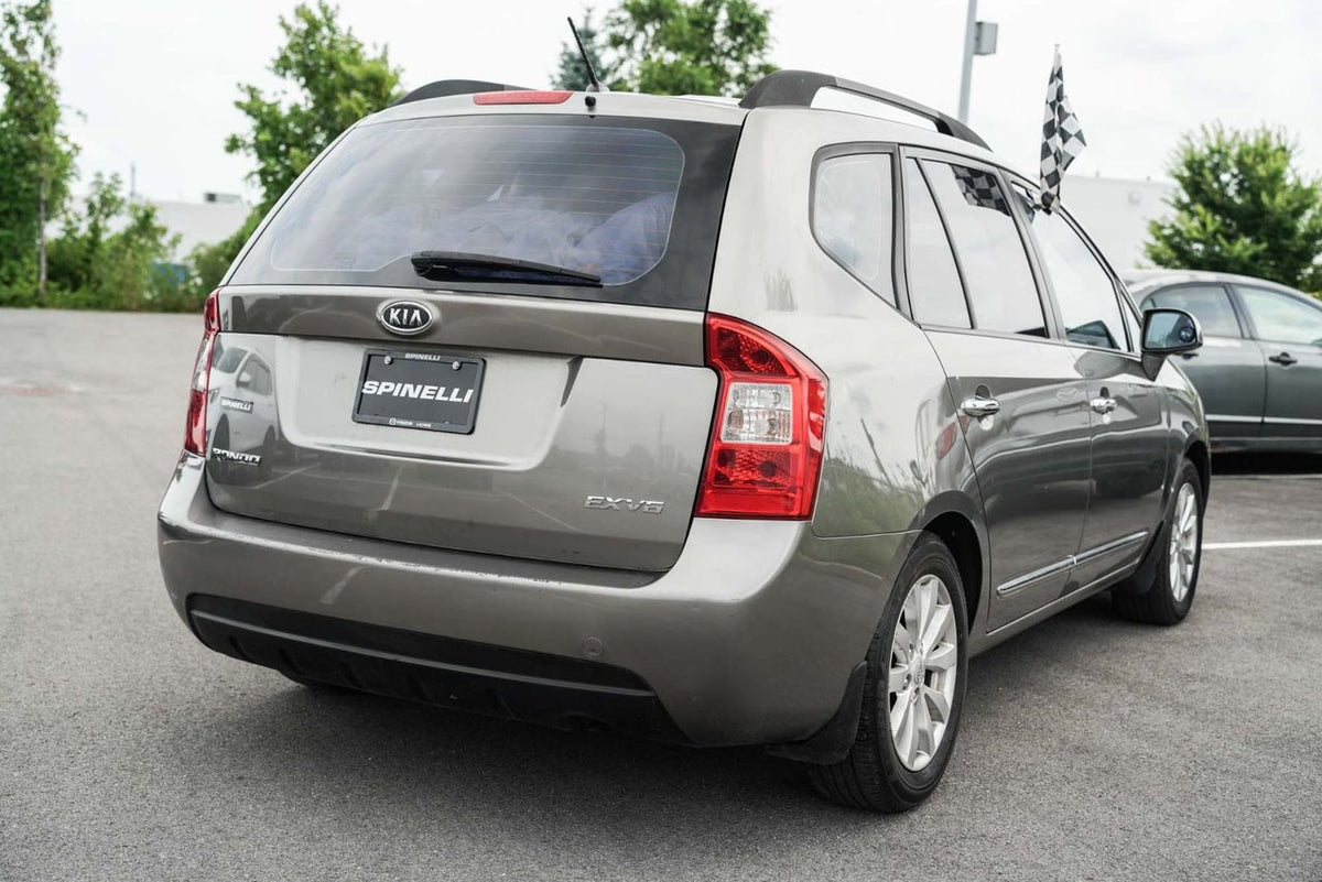 2010 Kia Rondo EX