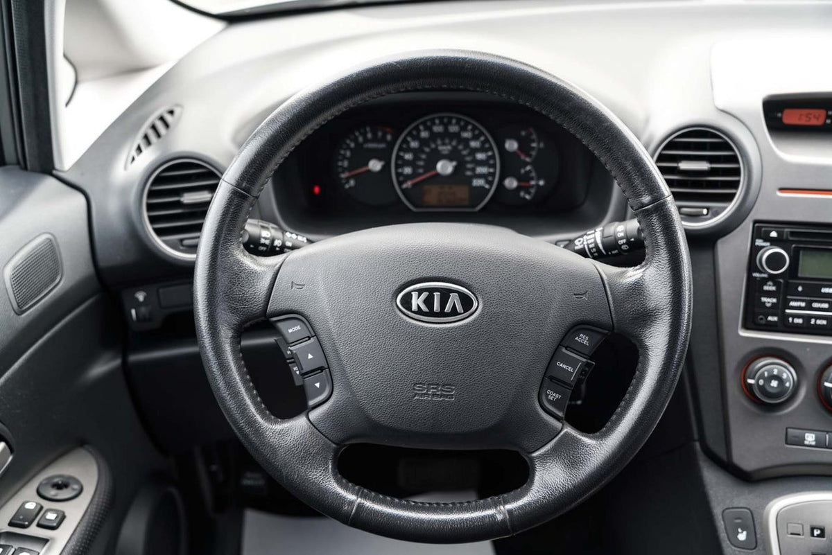 2010 Kia Rondo EX