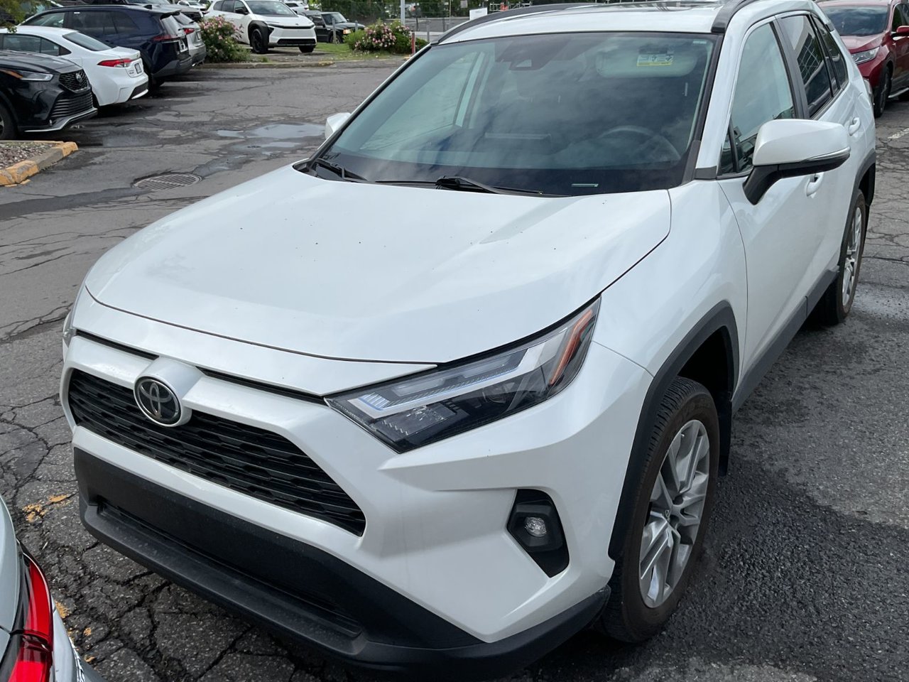 2023 Toyota RAV4 XLE PREMIUM AWD