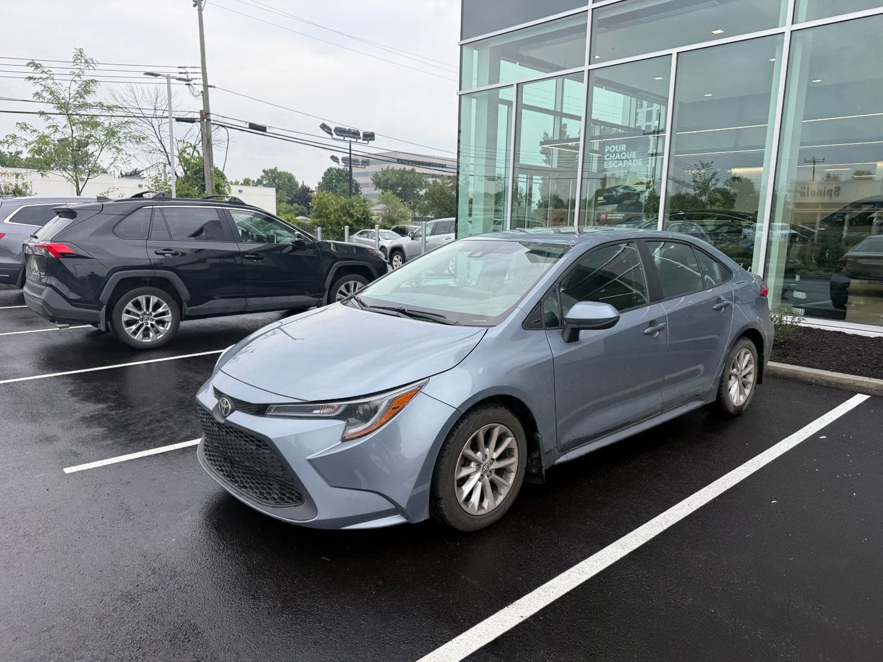 2021 Toyota Corolla LE UPGRADE