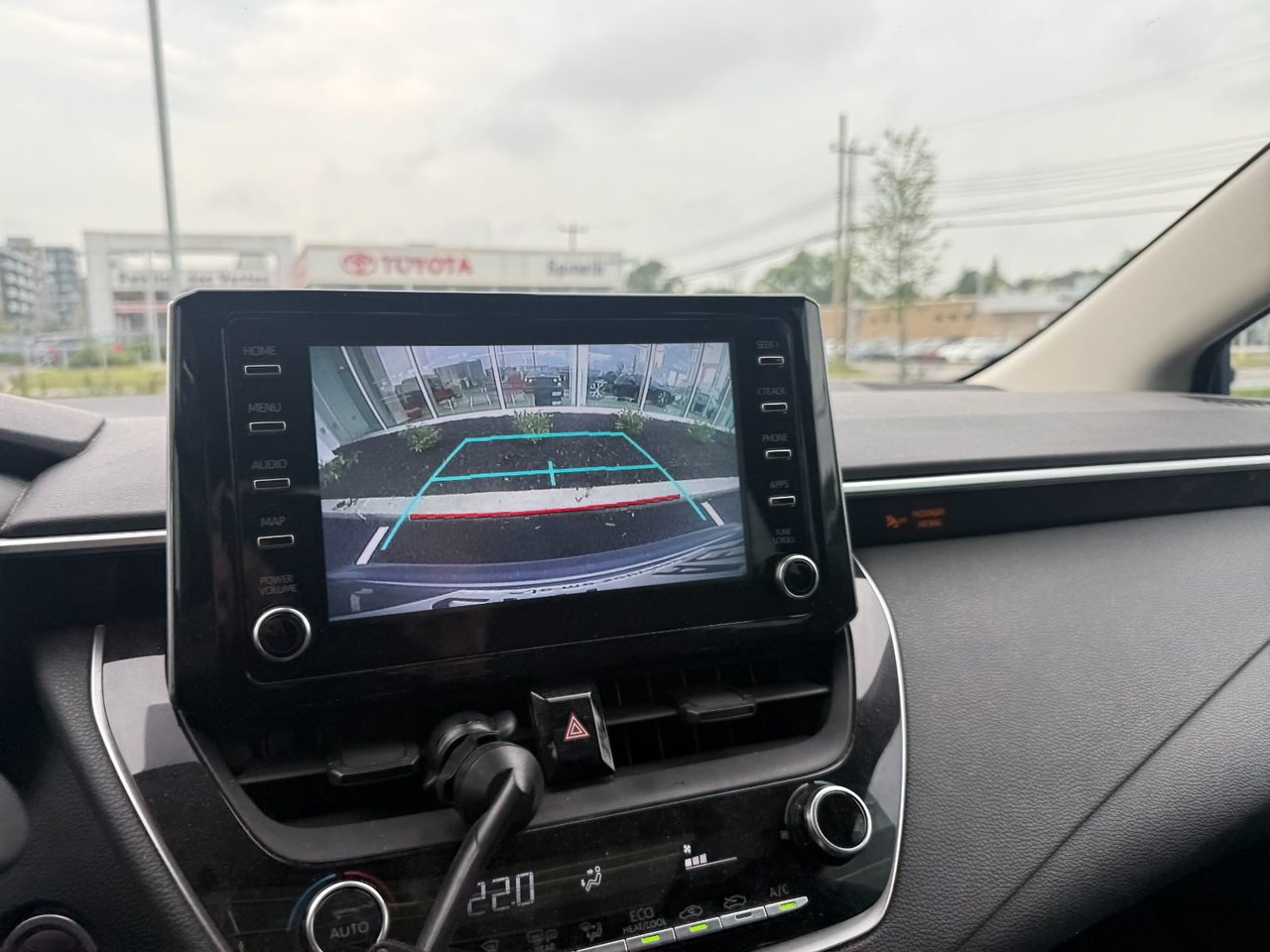 2021 Toyota Corolla LE UPGRADE