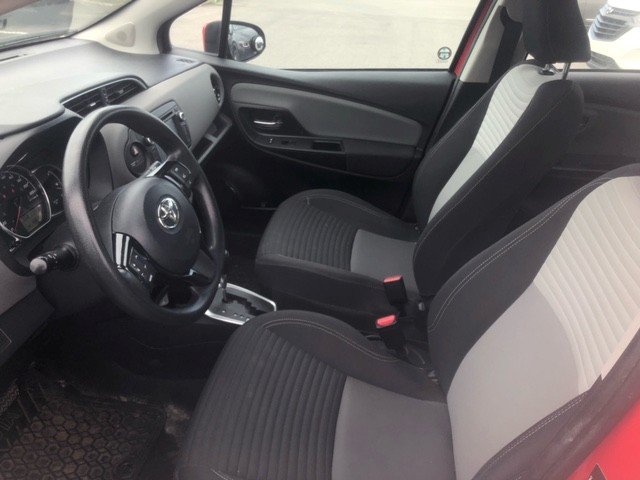 2018 Toyota Yaris Hatchback LE