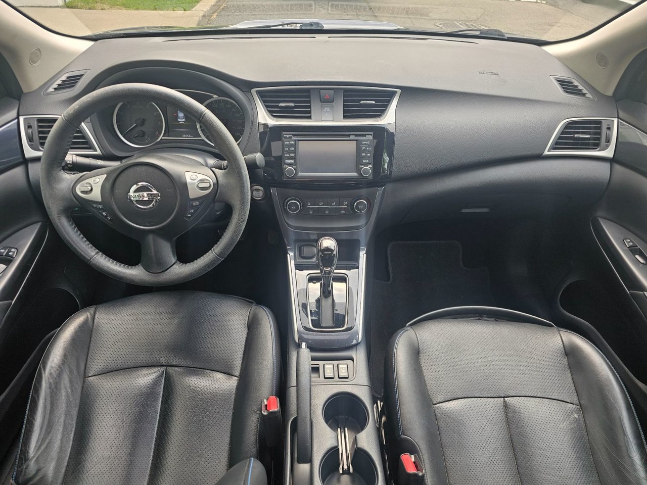 2016 Nissan Sentra SR; CUIR TOIT NAV SIEGE CHAUFFANT *BAS/LOW KM*
