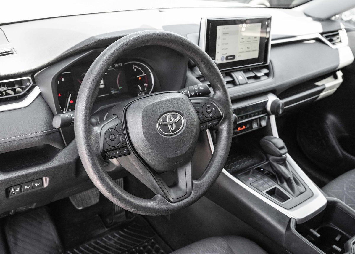2024 Toyota RAV4 LE AWD