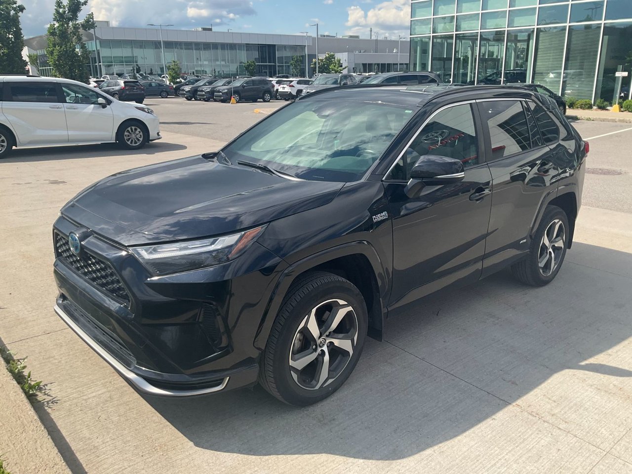 2023 Toyota RAV4 Prime SE
