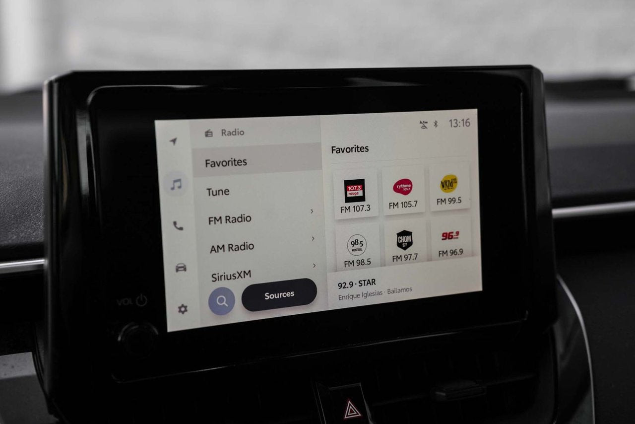 2023 Toyota Corolla Hybrid LE