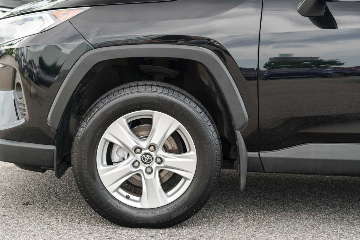 2019 Toyota RAV4 XLE AWD; TOIT ANGLES MORT SIEGES+VOLANT CHAUFFANT