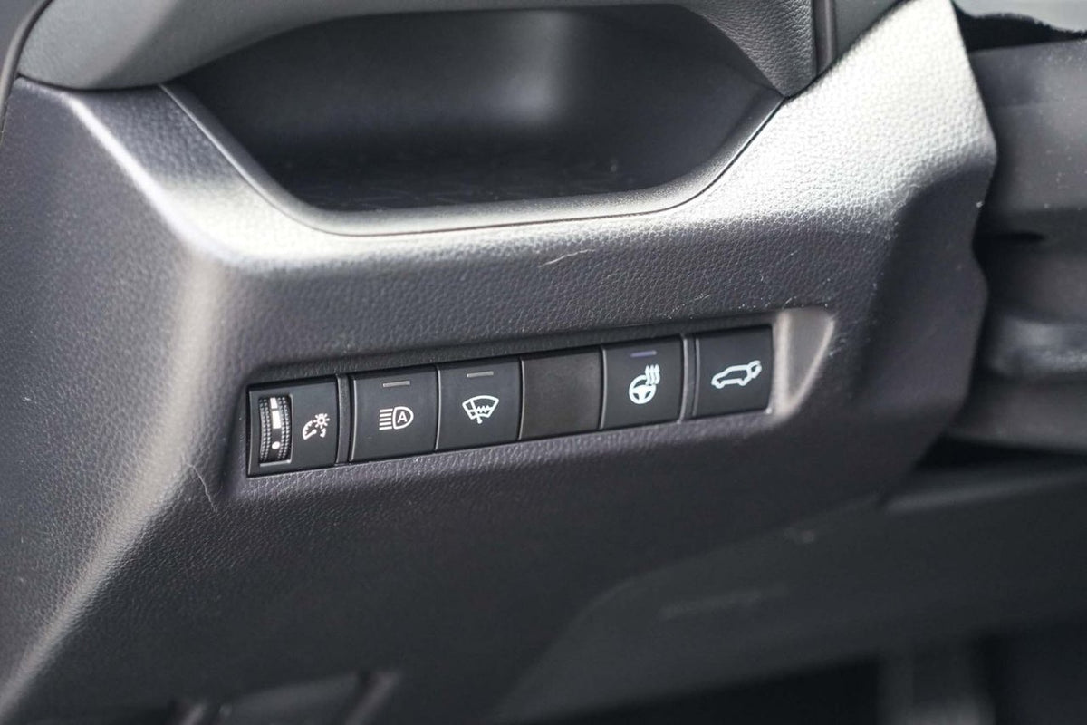 2019 Toyota RAV4 XLE AWD; TOIT ANGLES MORT SIEGES+VOLANT CHAUFFANT