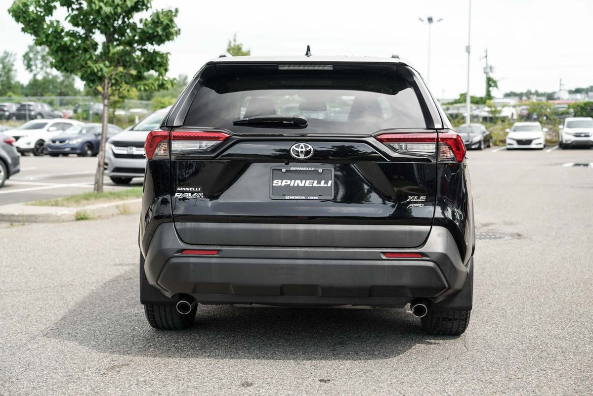 2019 Toyota RAV4 XLE AWD; TOIT ANGLES MORT SIEGES+VOLANT CHAUFFANT