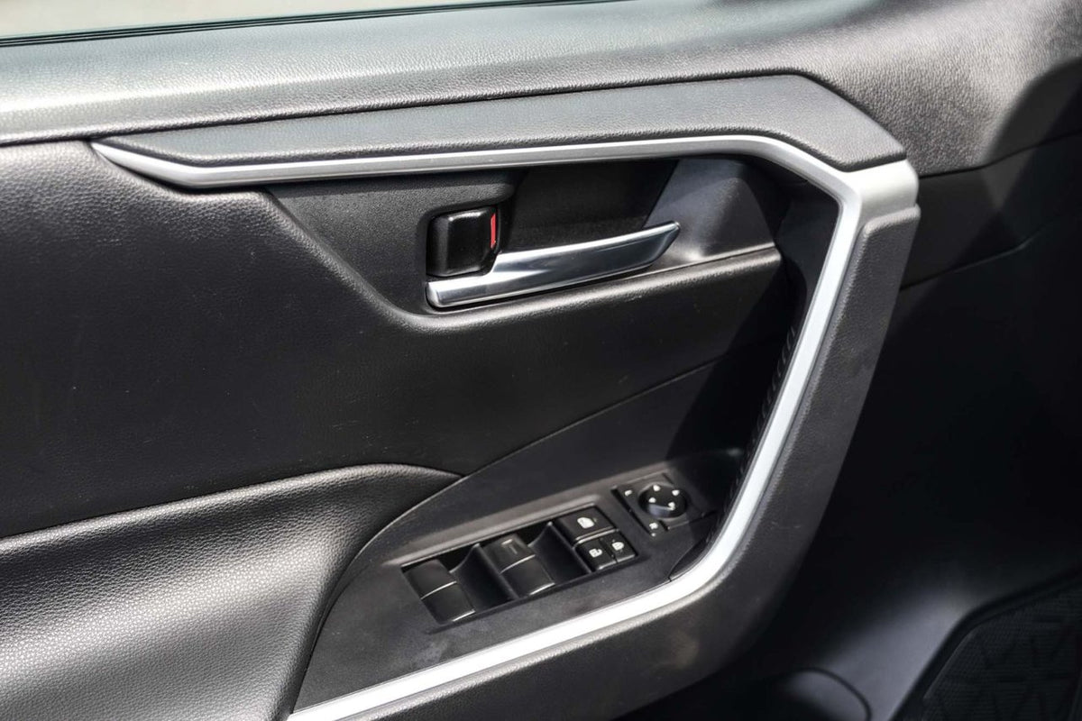 2019 Toyota RAV4 XLE AWD; TOIT ANGLES MORT SIEGES+VOLANT CHAUFFANT
