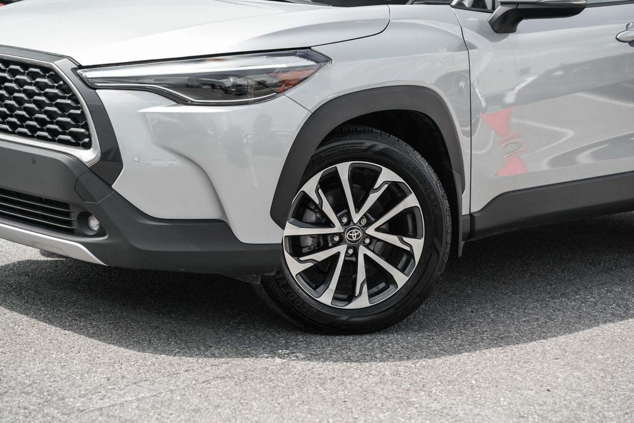 2023 Toyota Corolla Cross XLE AWD