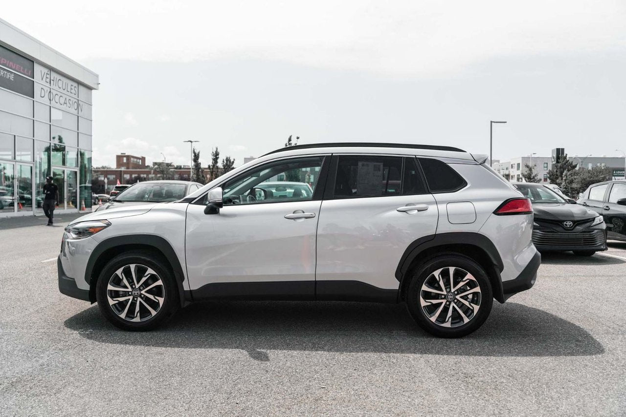 2023 Toyota Corolla Cross XLE AWD
