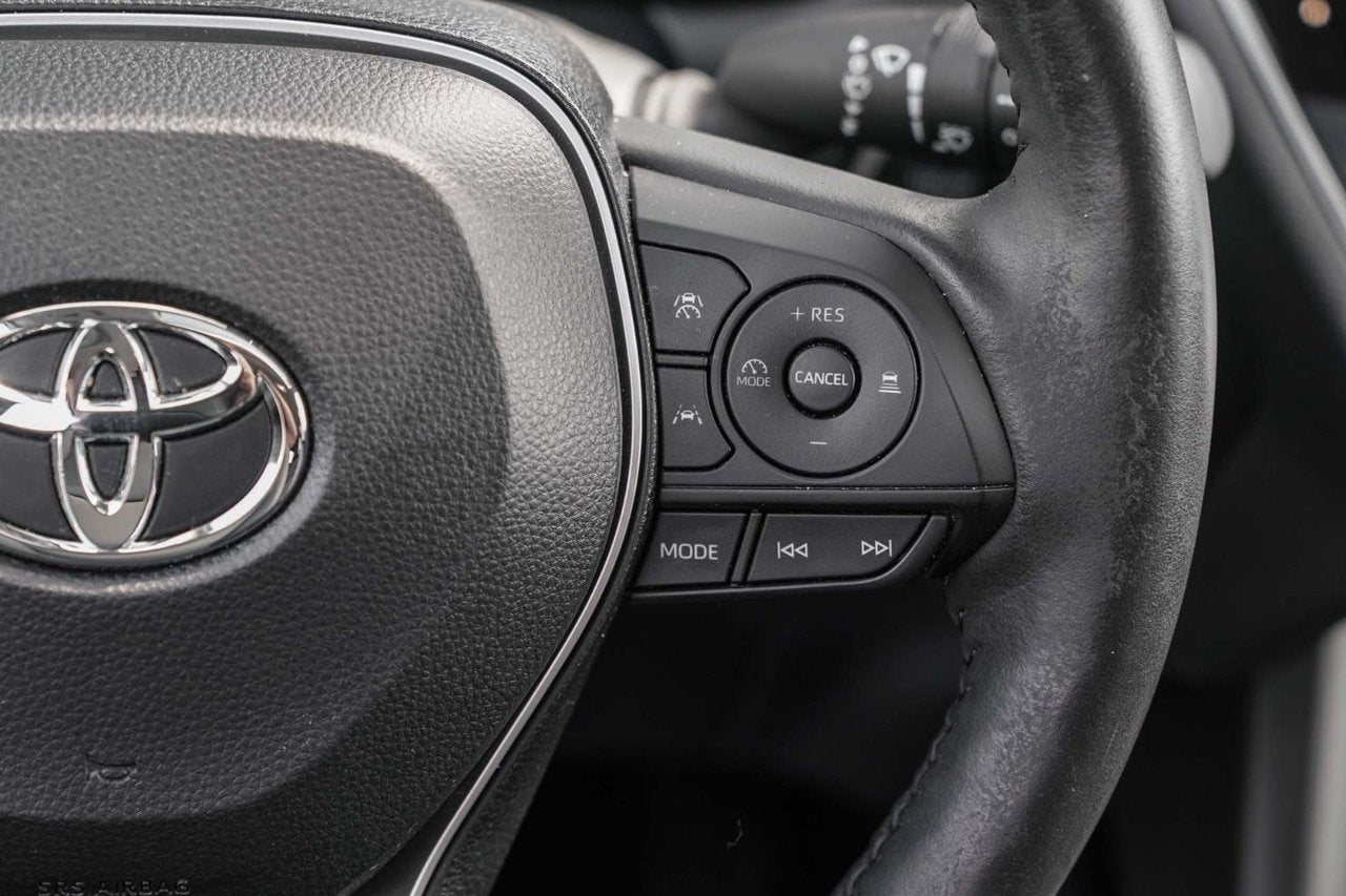 2023 Toyota Corolla Cross XLE AWD