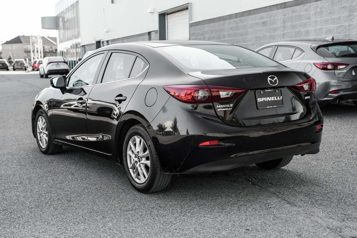 2018 Mazda Mazda3 GS