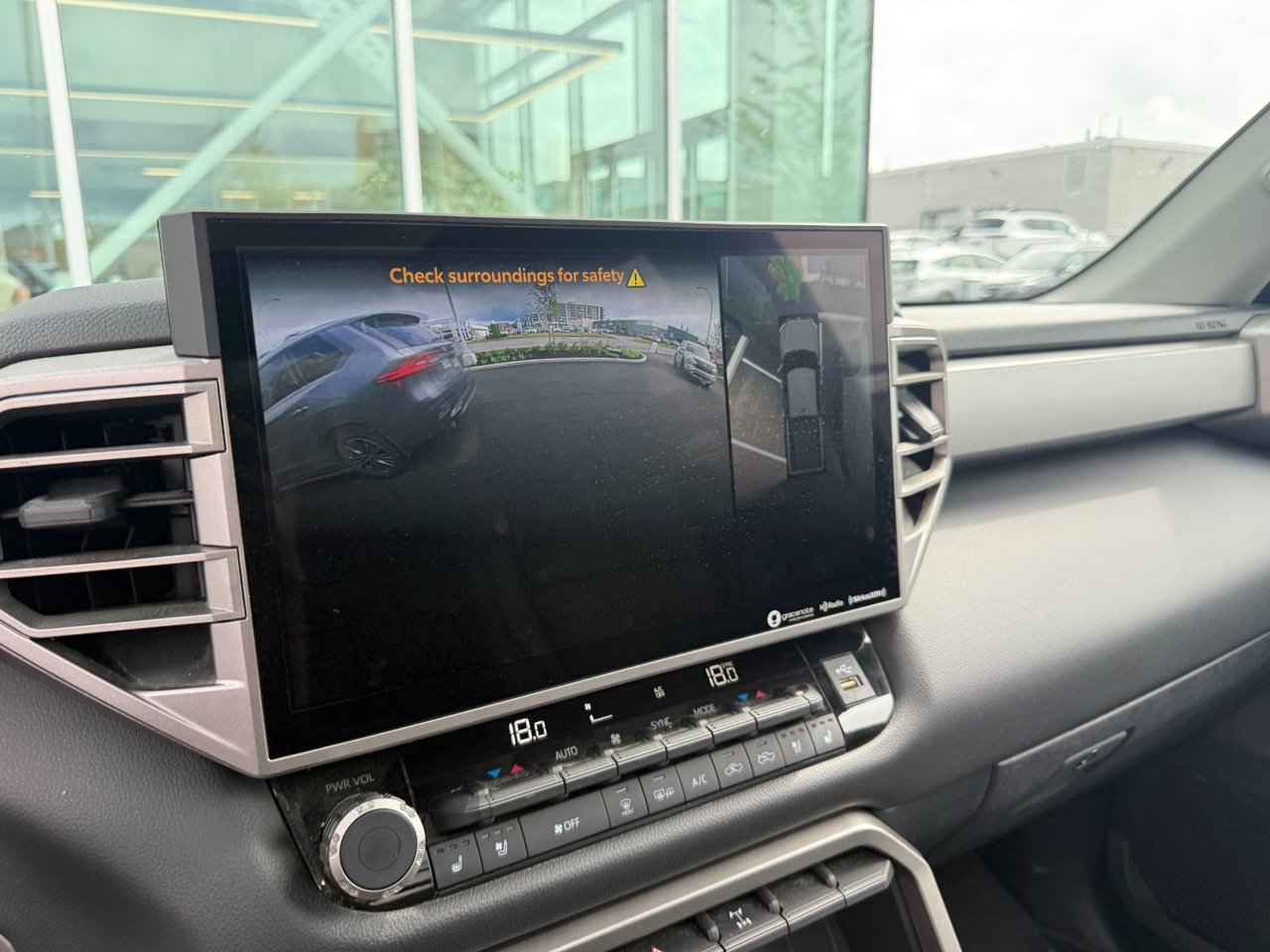 2024 Toyota Tundra Limited trd off road