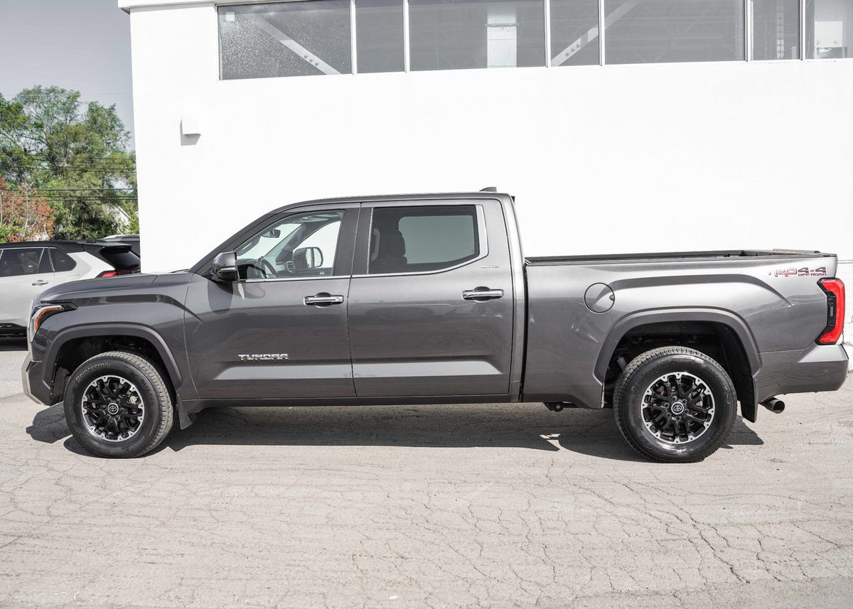 2024 Toyota Tundra Limited trd off road