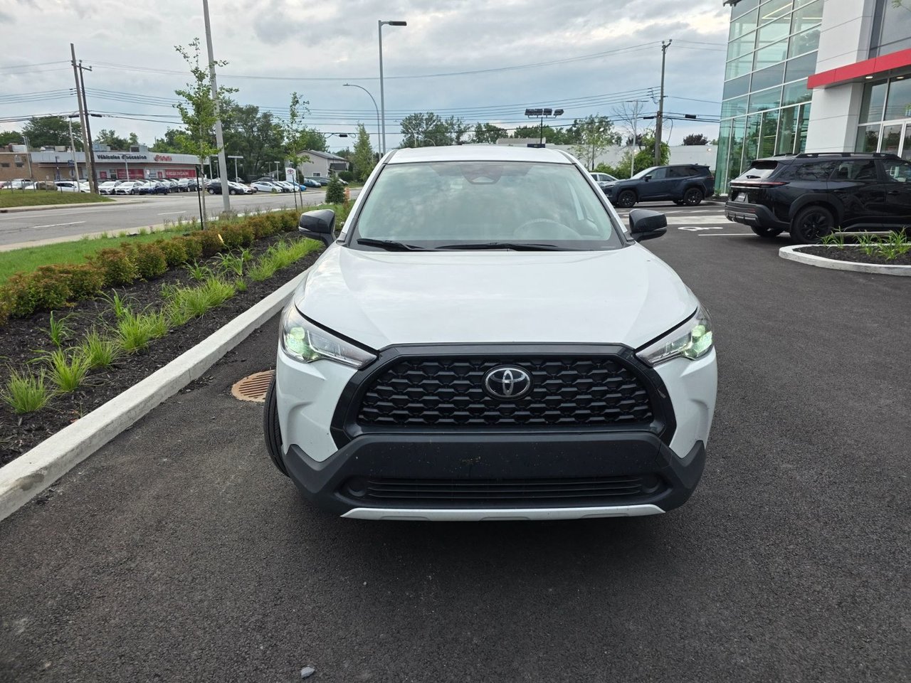 2025 Toyota Corolla Cross LE AWD