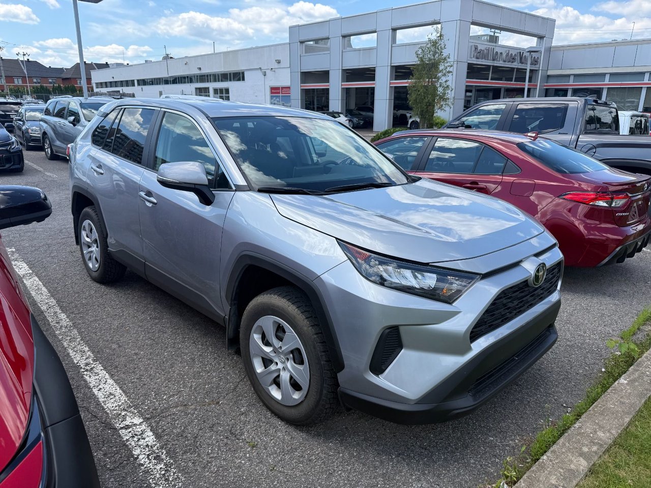 2025 Toyota RAV4 LE AWD